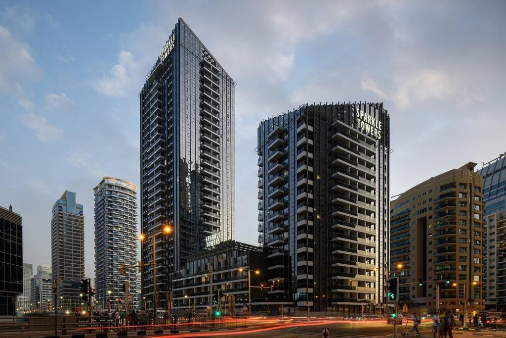 Cozy Studio In Sparkle Tower Jbr By Suiteable Dubai Exterior foto